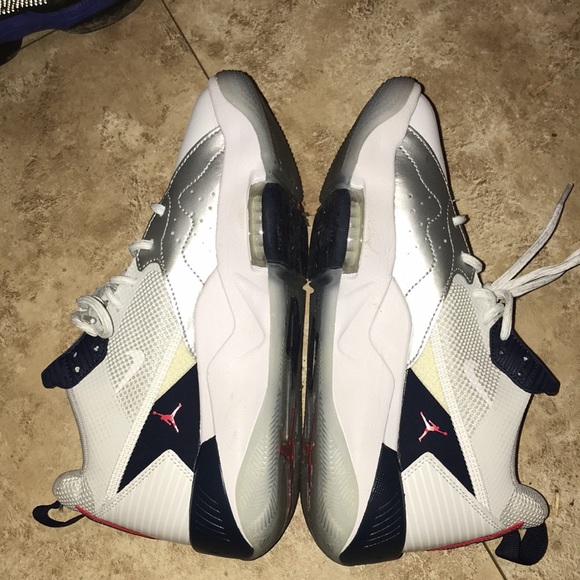 Nike Jordan Zoom ‘92 Olympic Goat Sneakers - Picture 4 of 9